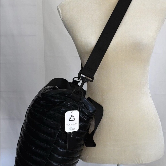 Stylish Black Travel Quilted Shoulder or crossbody Bag Tote Light - Picture 5 of 10